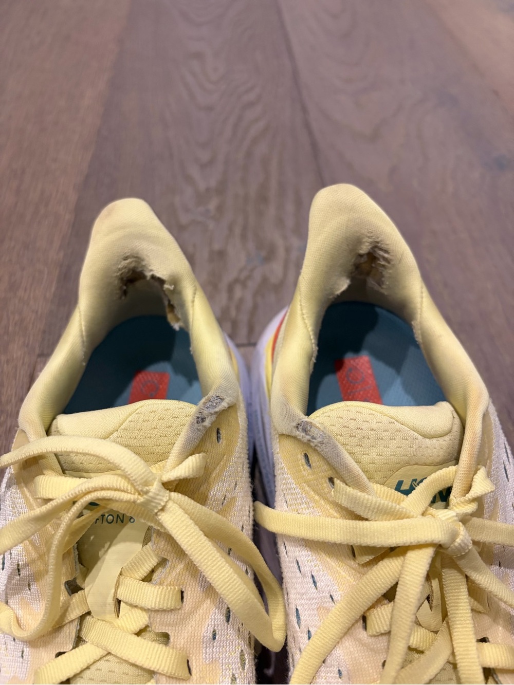 HOKA Women's Clifton 8 Yellow Running Shoes - Picture 4 of 6